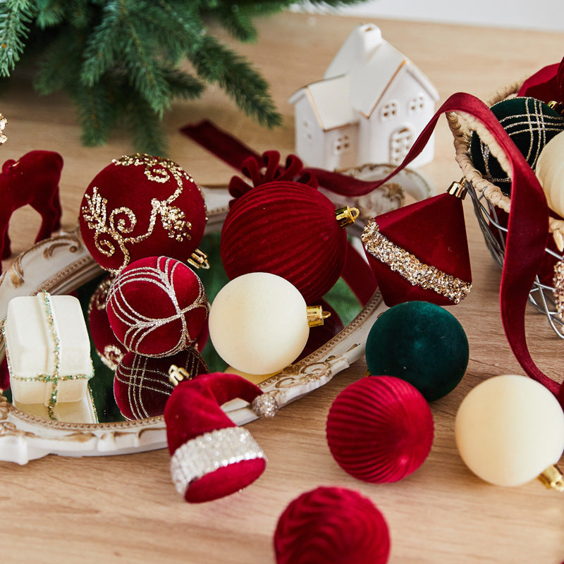 Christmas Tree Ornaments For Elegant Holiday Decor