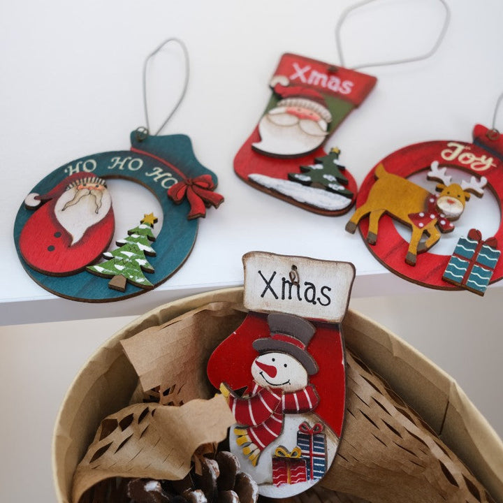 Retro Wooden Christmas Ornaments 4-Piece Holiday Set
