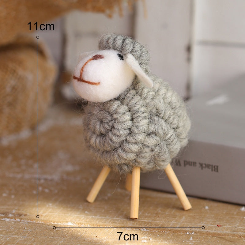 Felt Sheep Christmas Ornaments - Cozy Handmade Desk Decor
