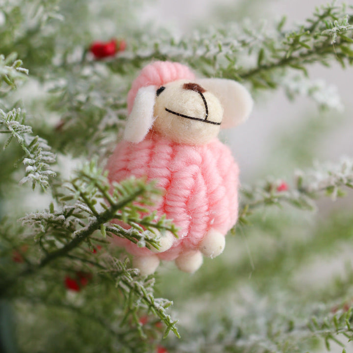 Felt Sheep Christmas Ornaments - Cozy Handmade Desk Decor