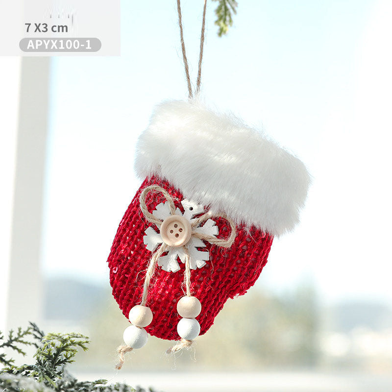 Christmas Ornament Set for Cozy, Coordinated Holiday Decor