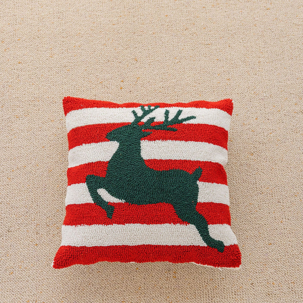 Christmas Decorative Pillows for Cozy Holiday Sofas