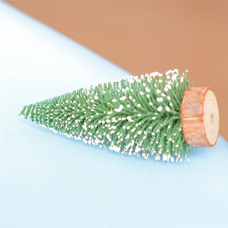Snowy Christmas Tree Decor for Cozy Woodland Displays