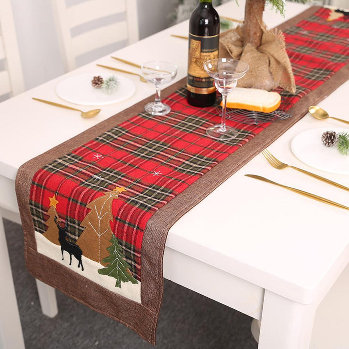 Christmas Table Runner | Rustic Plaid Elk Table Decor