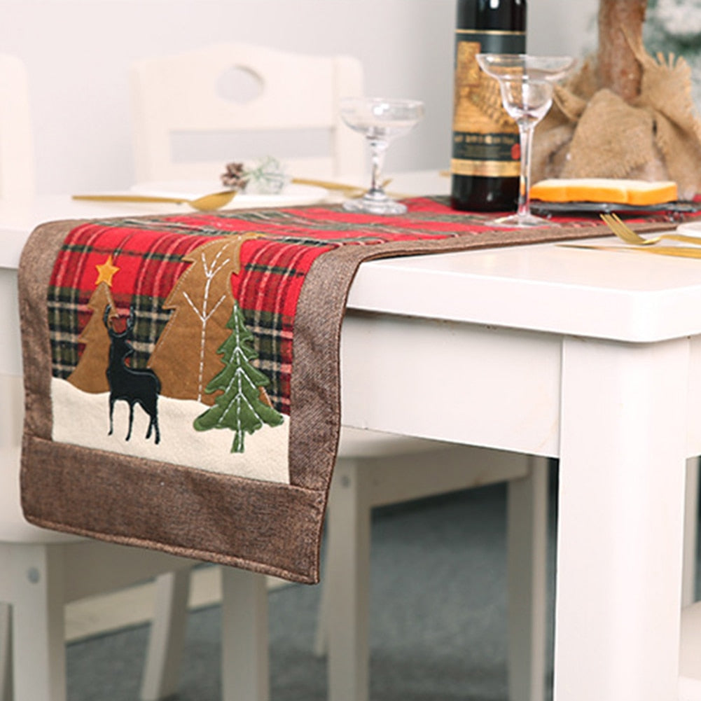 Christmas Table Runner | Rustic Plaid Elk Table Decor