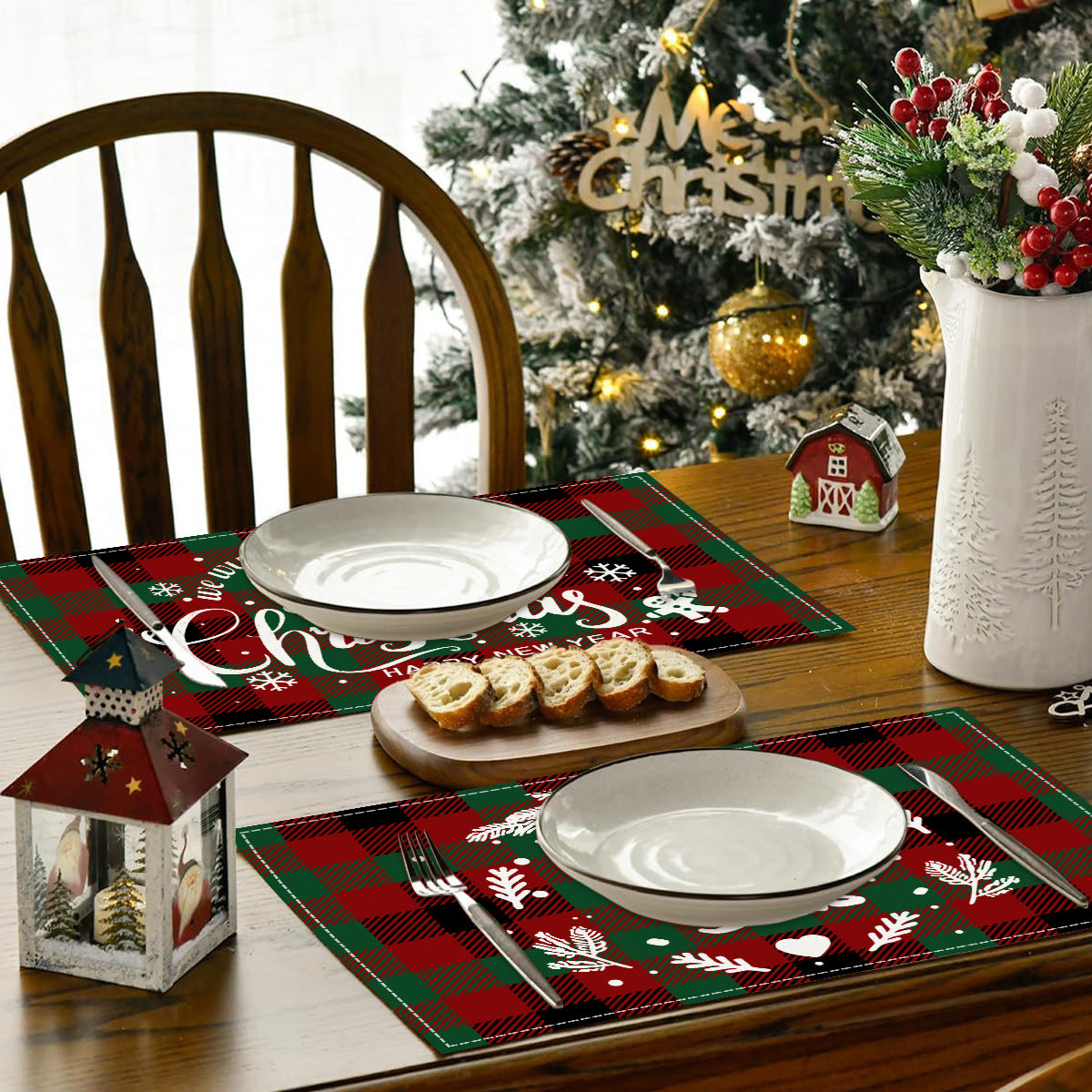 Christmas Placemats for Festive Plaid Table Settings