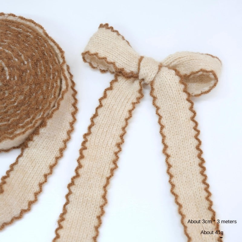 Knitted Christmas Bow Ribbon with Wavy Edge Trim