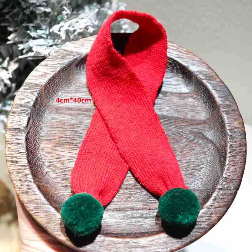 Knitted Christmas Tree Decorations for Cozy Holiday Cheer