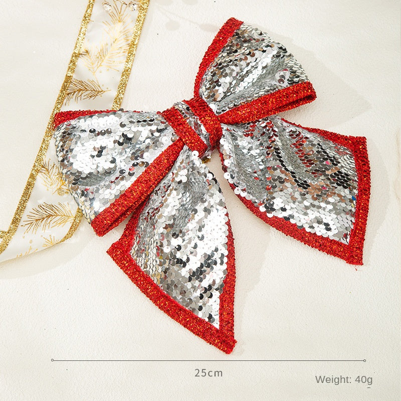 Christmas Tree Ornaments for a Refined Winter Display