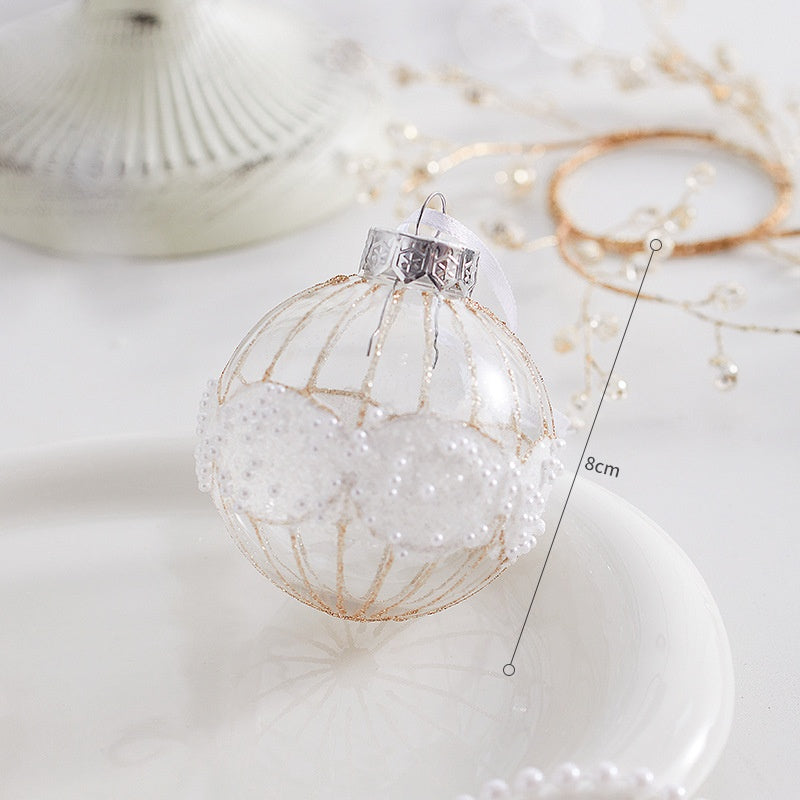 Christmas Tree Ornaments for a Refined Winter Display