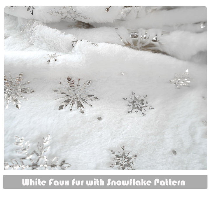 Plush Christmas Tree Skirt with Gold Stars & Snowflakes