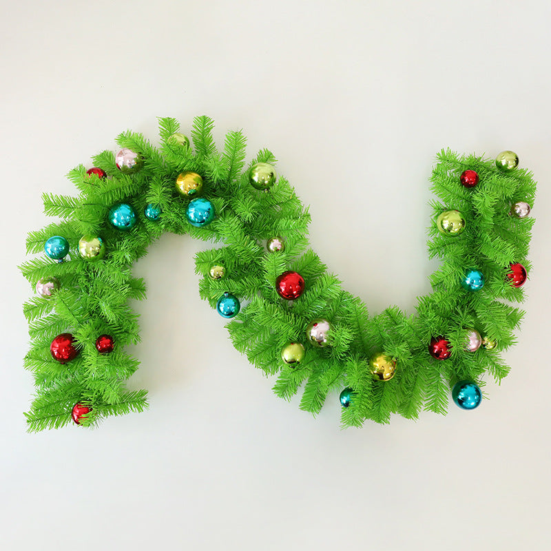 Pre-Decorated Christmas Garland for Instant Festive Style