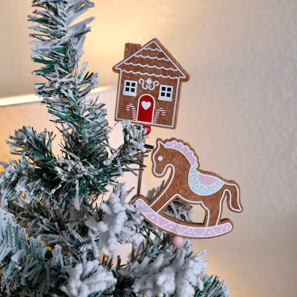 Christmas Tree Picks for a Charming Vintage Display