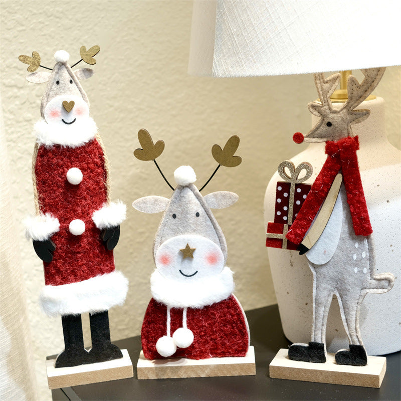 Wooden Felt Deer Trio – Christmas Window Display Decor