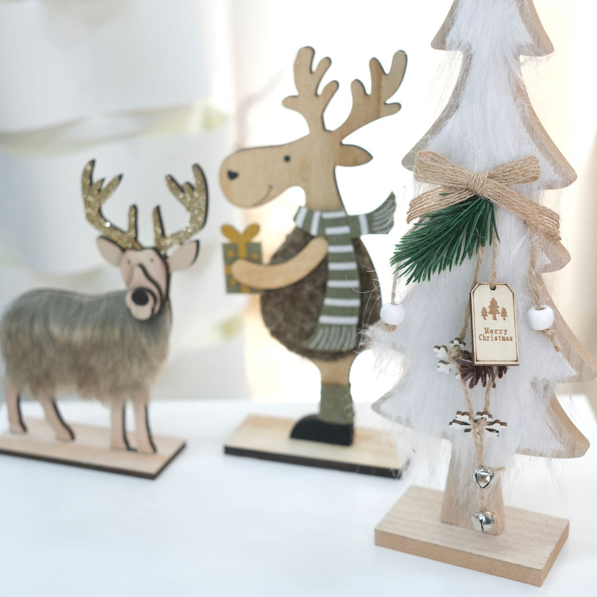 Christmas Wooden Reindeer Decor for Cozy Tabletops