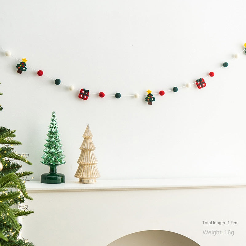 Christmas Felt Garland for Cozy Holiday Wall Decor
