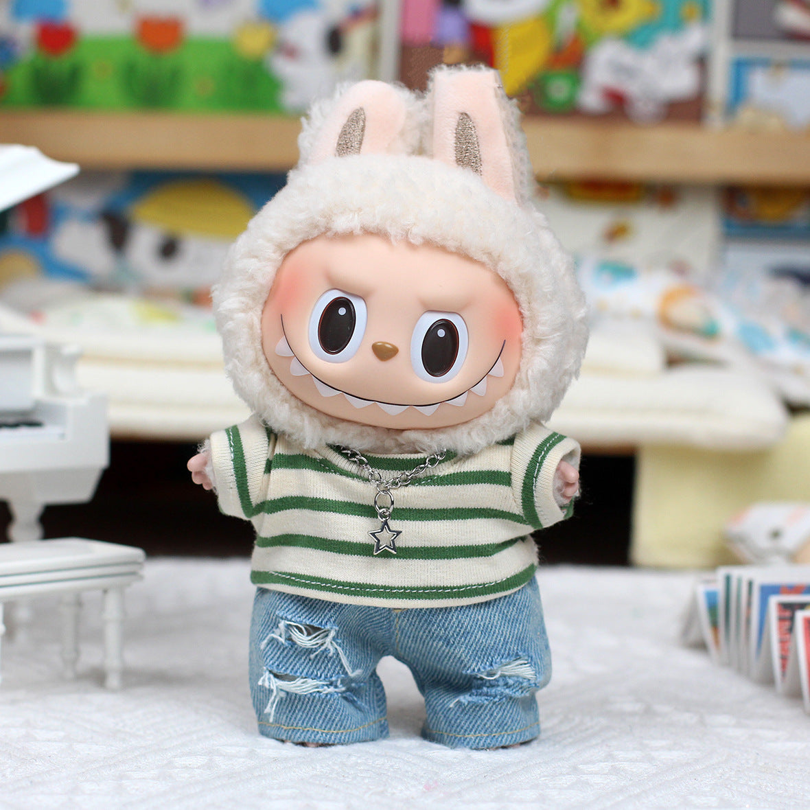 Labubu Doll Clothes T-Shirt & Ripped Jeans Outfit