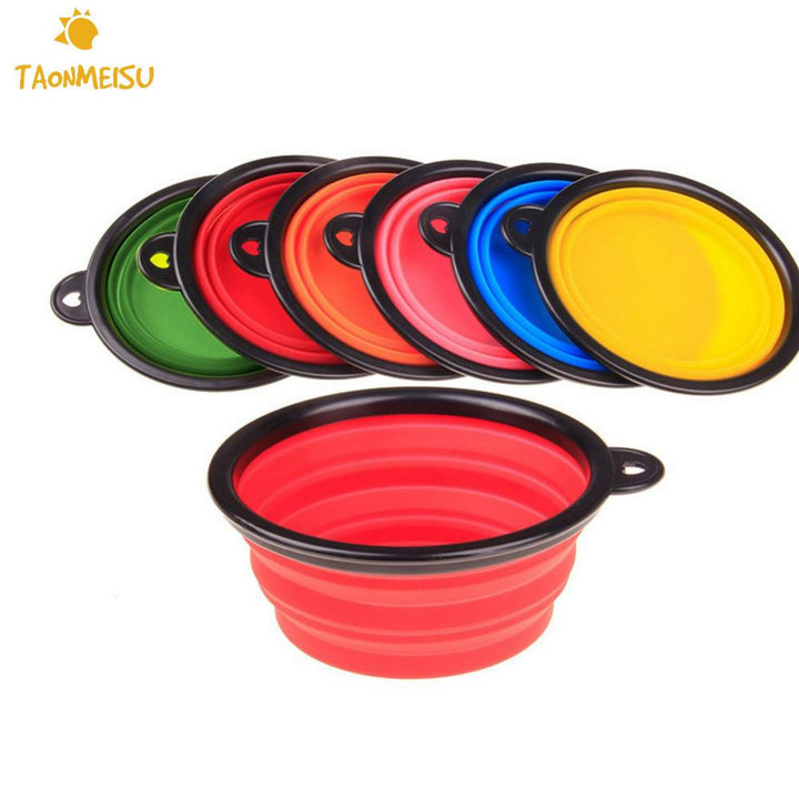 Collapsible Silicone Dog Bowl That Folds Flat for Travel
