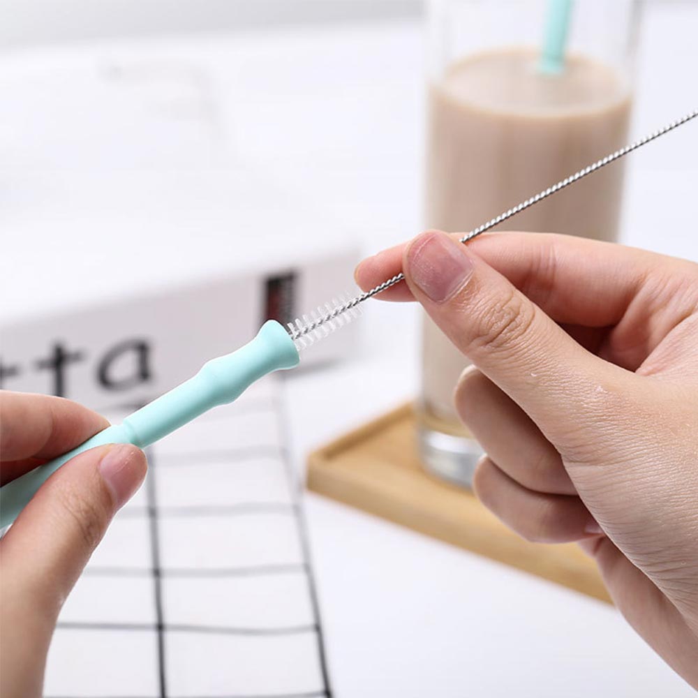Collapsible Silicone Reusable Straw with Carrying Case