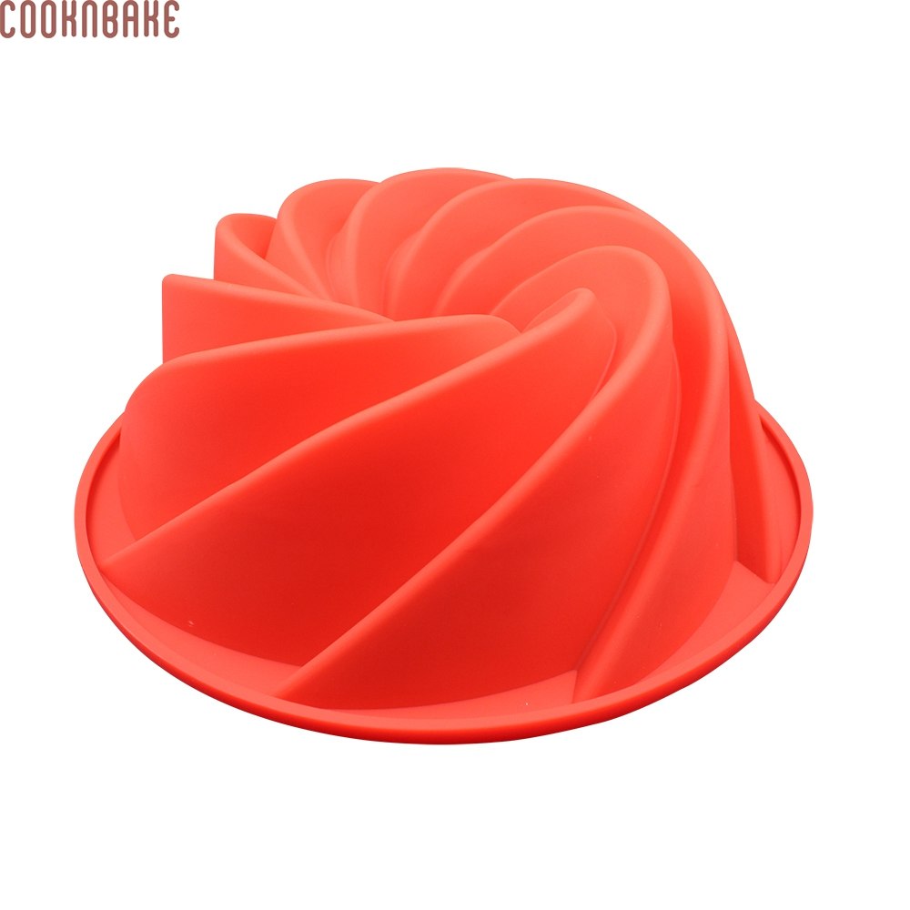 Swirl Bundt Cake Silicone Mold, 25 cm Spiral Design