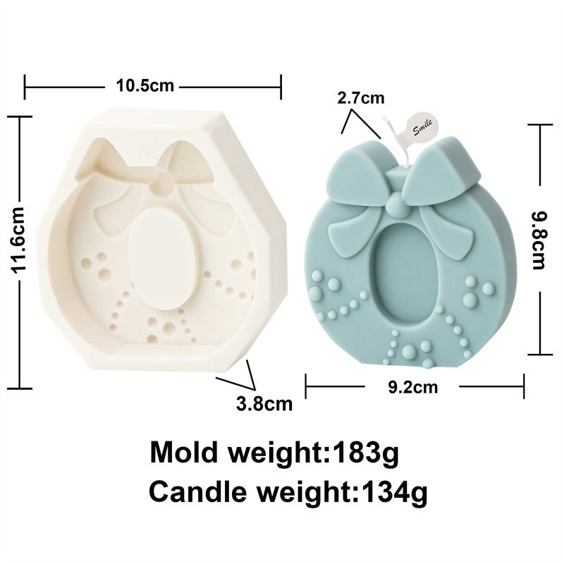Christmas Letter Candle Molds for Festive DIY Gifts
