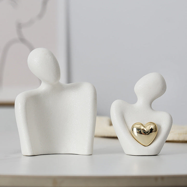 Couple Sculpture Decor for Modern Romantic Home Styling