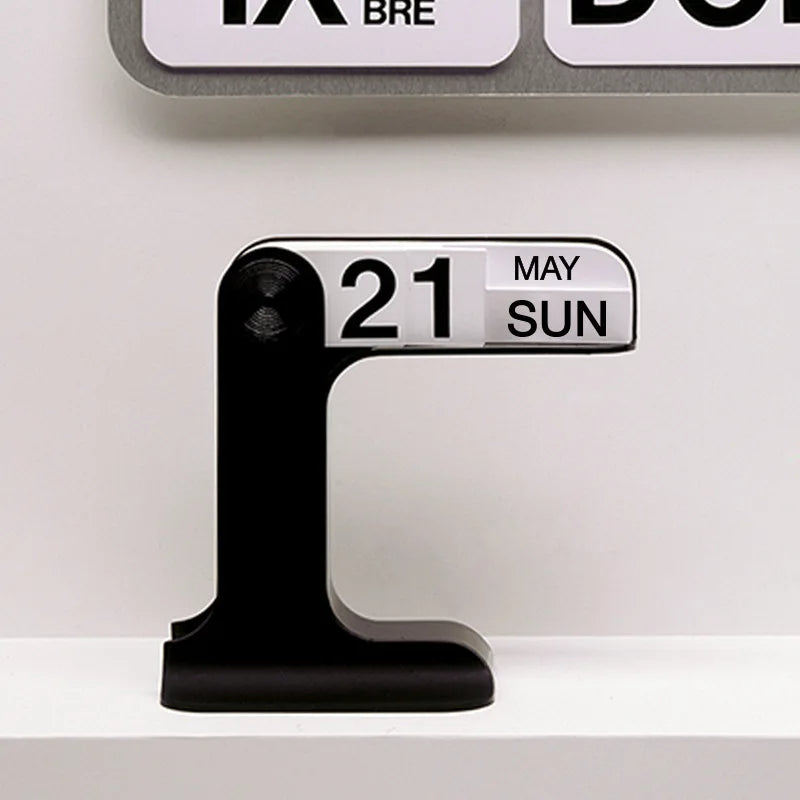 Flippable Desk Calendar With Sculptural Modern Design