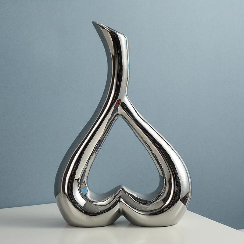 Heart-Shaped Ceramic Vase for Romantic Modern Decor