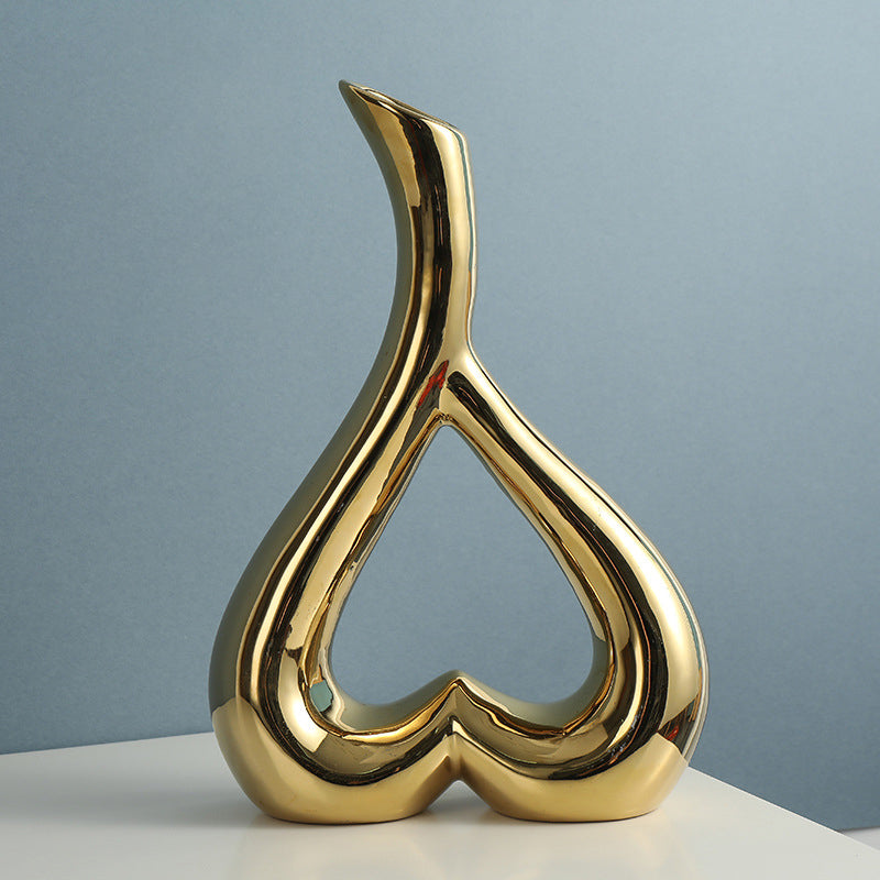 Heart-Shaped Ceramic Vase for Romantic Modern Decor