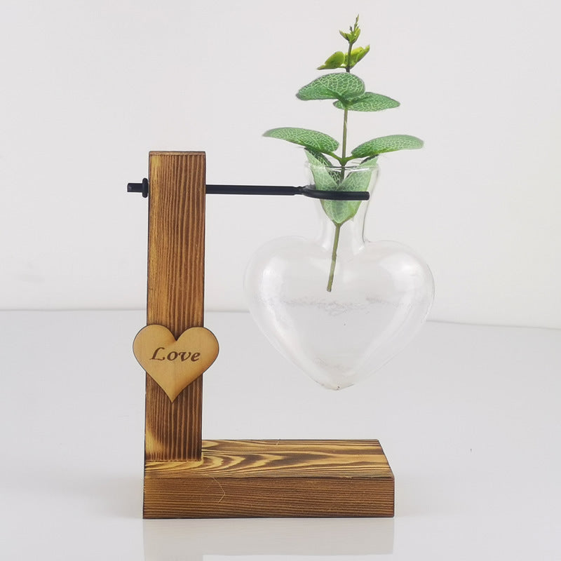 Heart-Shaped Hydroponic Vase for Romantic Tabletop Decor