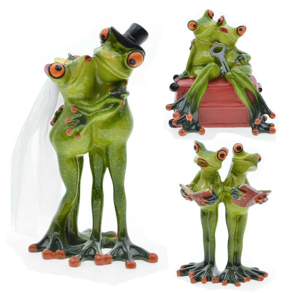Nordic Frog Couple Decor for Playful Garden Displays