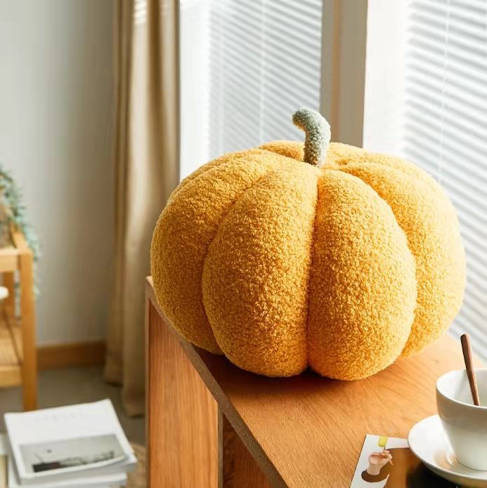 Pumpkin Plush Accent Pillow for Cozy Autumn Home Decor