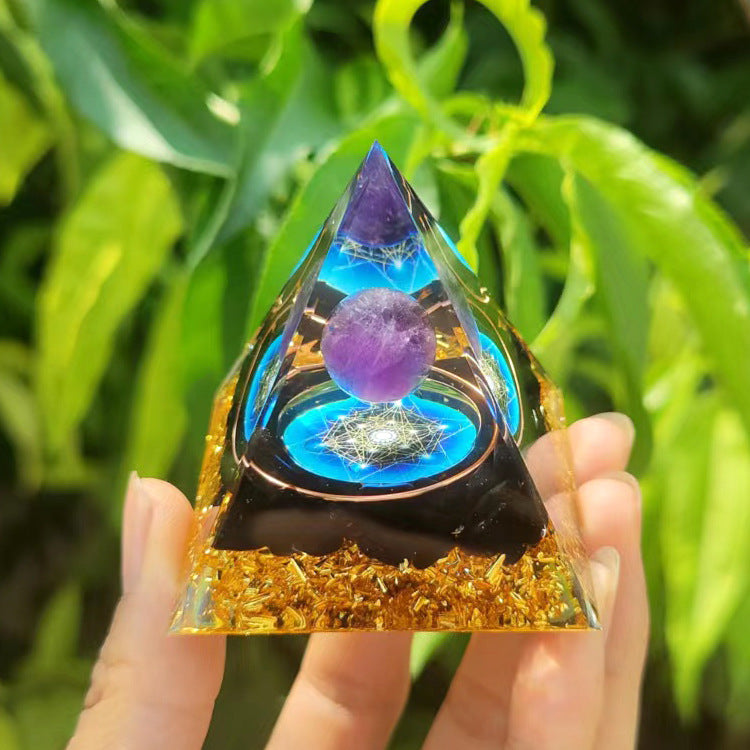 Crystal Ball Pyramid Decor for Reflective Shelf Style