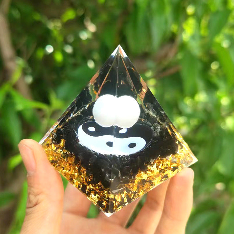 Crystal Ball Pyramid Decor for Reflective Shelf Style