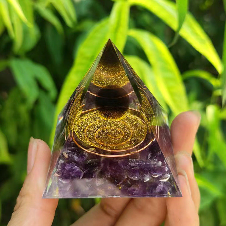 Crystal Ball Pyramid Decor for Reflective Shelf Style