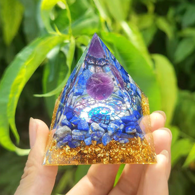 Crystal Ball Pyramid Decor for Reflective Shelf Style