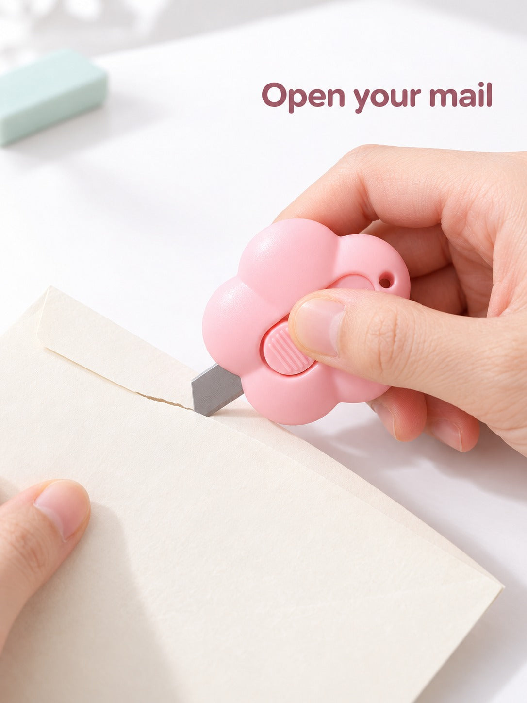 Cute Flower Mini Letter Opener With Retractable Blade
