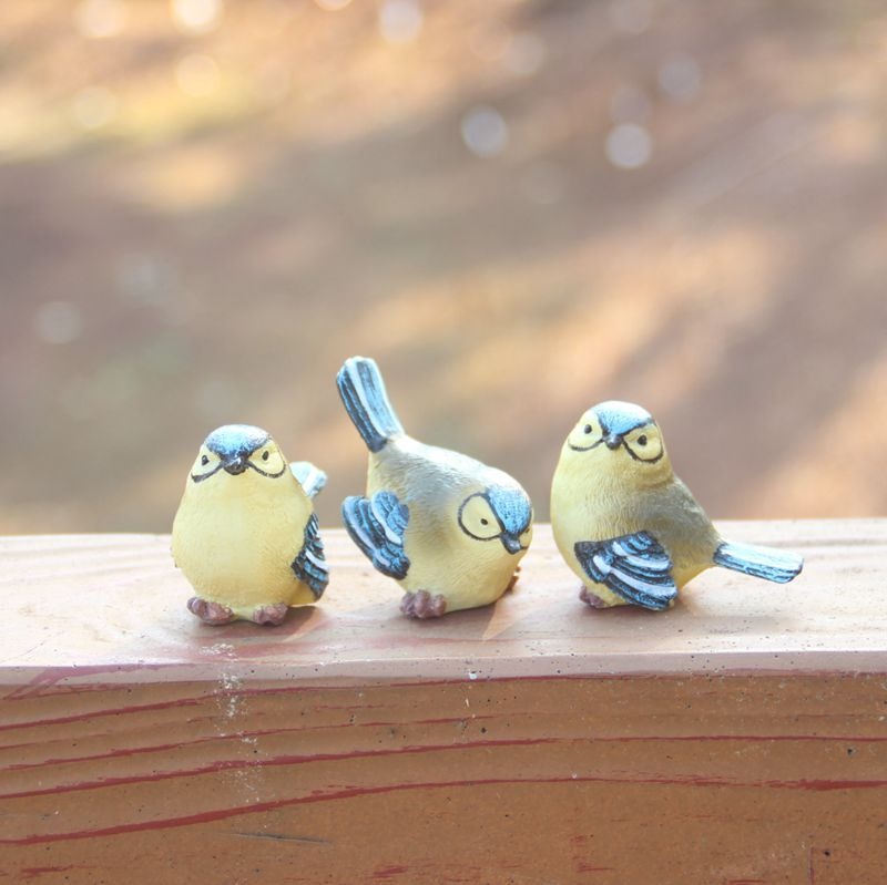 Resin Bird Ornament for Whimsical Shelf and Desk Decor