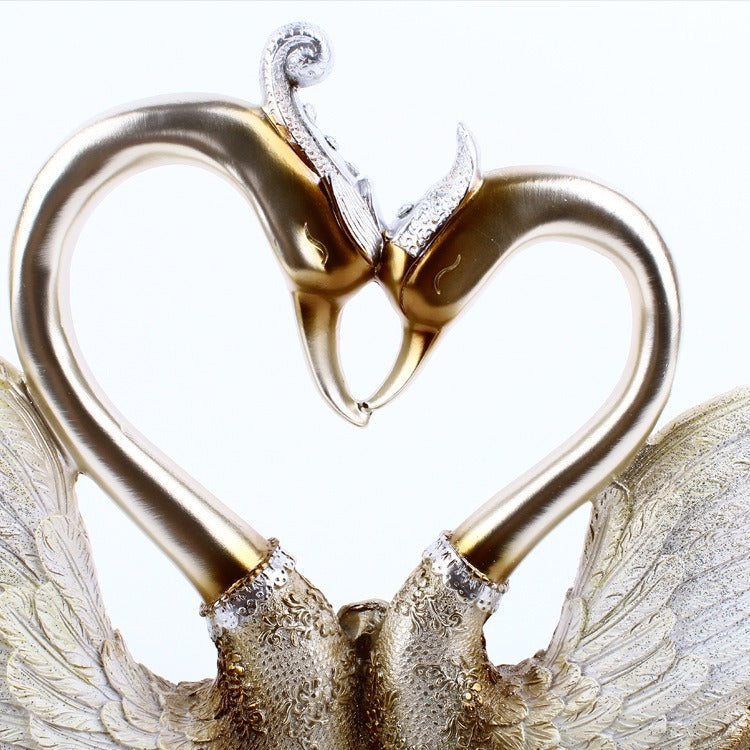 Romantic Swan Sculpture for Elegant European Home Decor