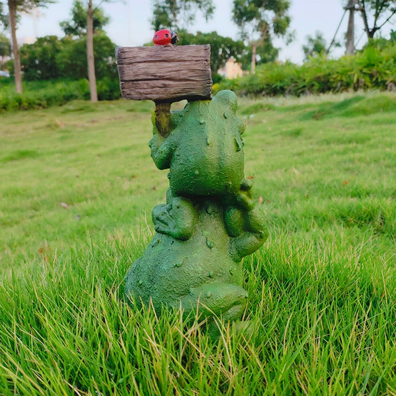 Frog Garden Welcome Sign for Whimsical Outdoor Charm