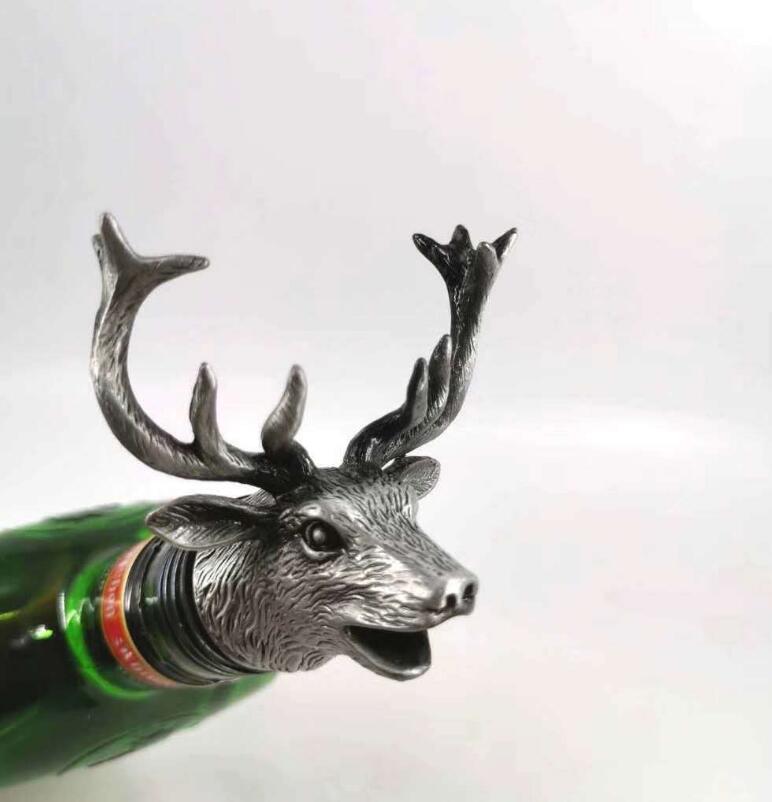 Deer Head Wine Stopper Pourer: Drip-Free Bar Decor Gift