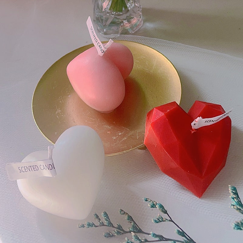 Faceted Heart Scented Candle for Romantic Home Décor