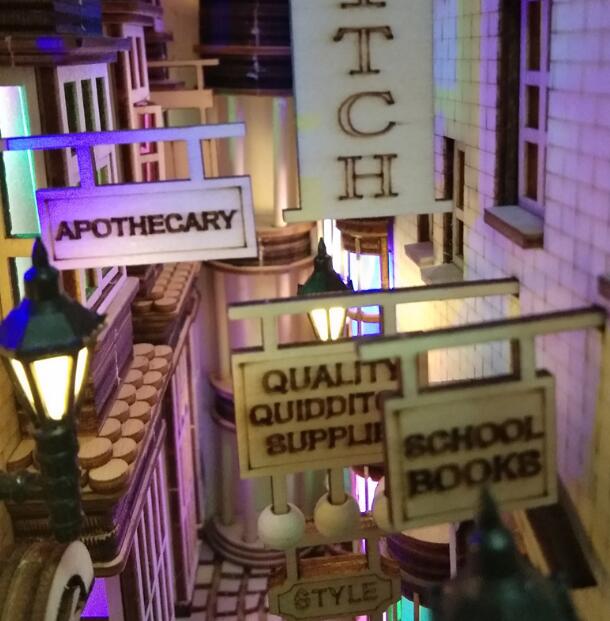 Diagon Alley Bookend Bookshelf With Magical LED Lights