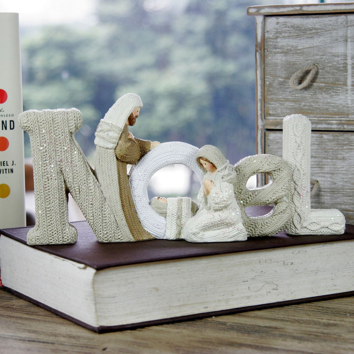 Knitted Christmas Letter Decorations & Nativity Decor