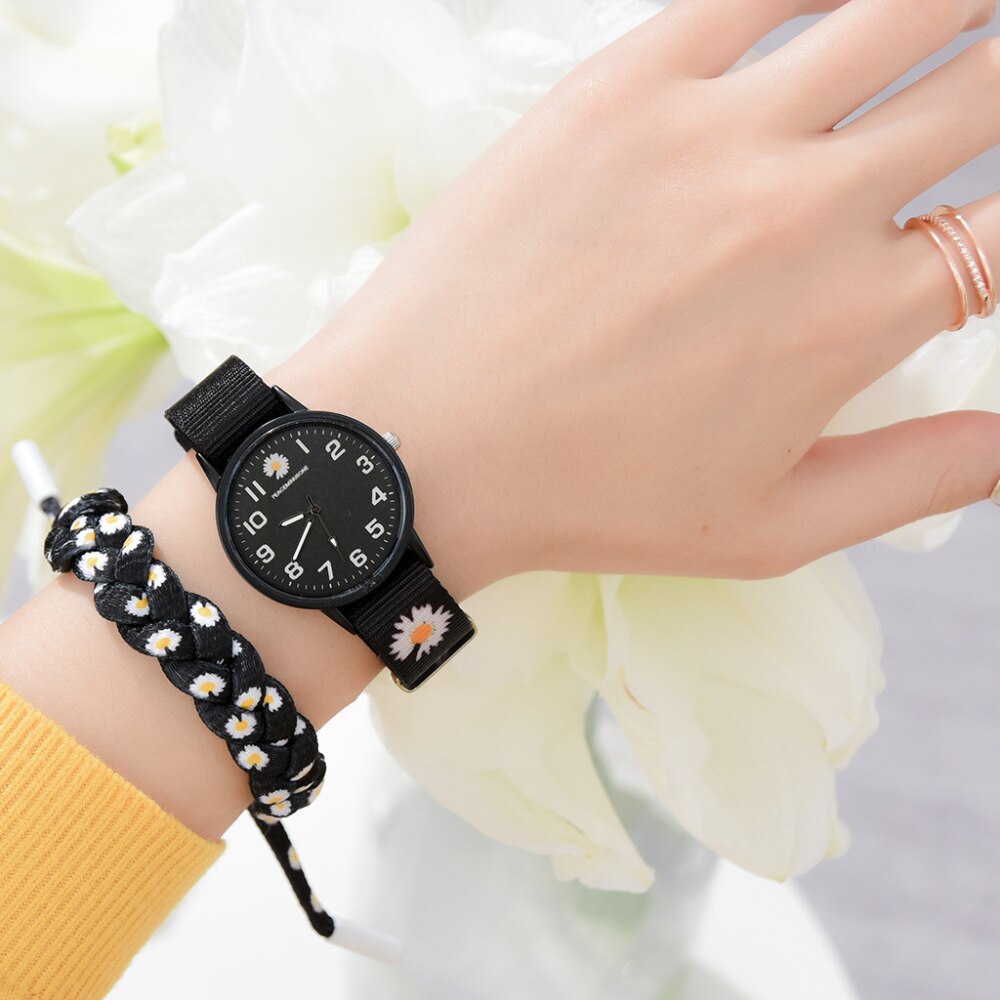 Daisy Print Women's Watch with Matching Braided Bracelet