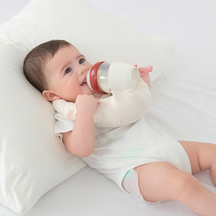Nursing Pillow with Bottle Holder for Steadier Feeding