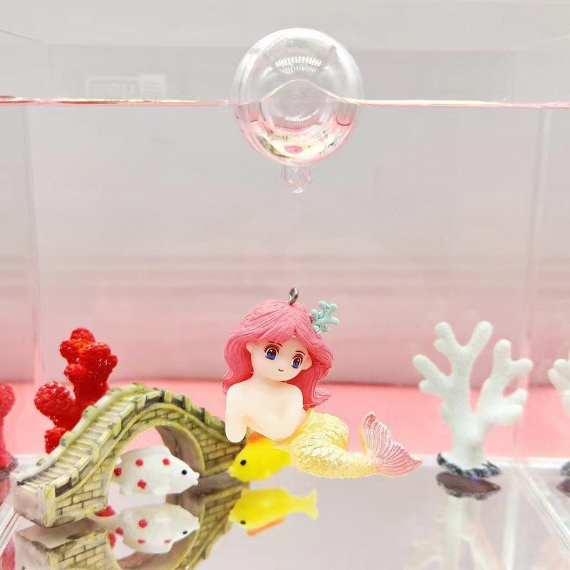 Aquarium Diver Decoration for Playful Underwater Scenes