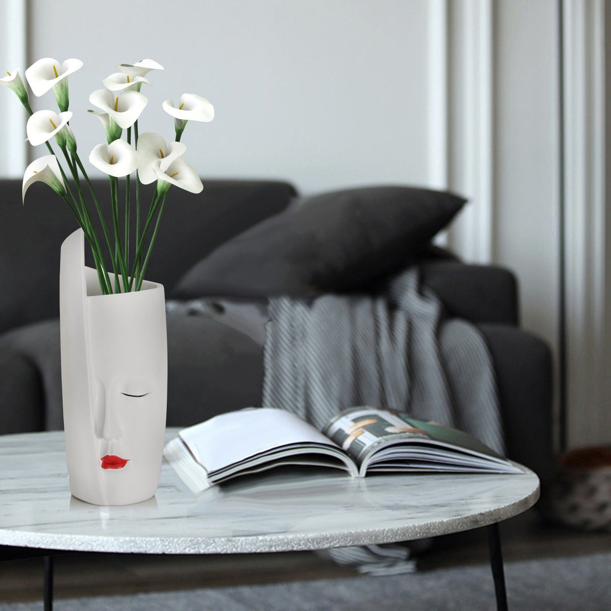 Sculptural Face Vase for Modern Artistic Foyer Decor