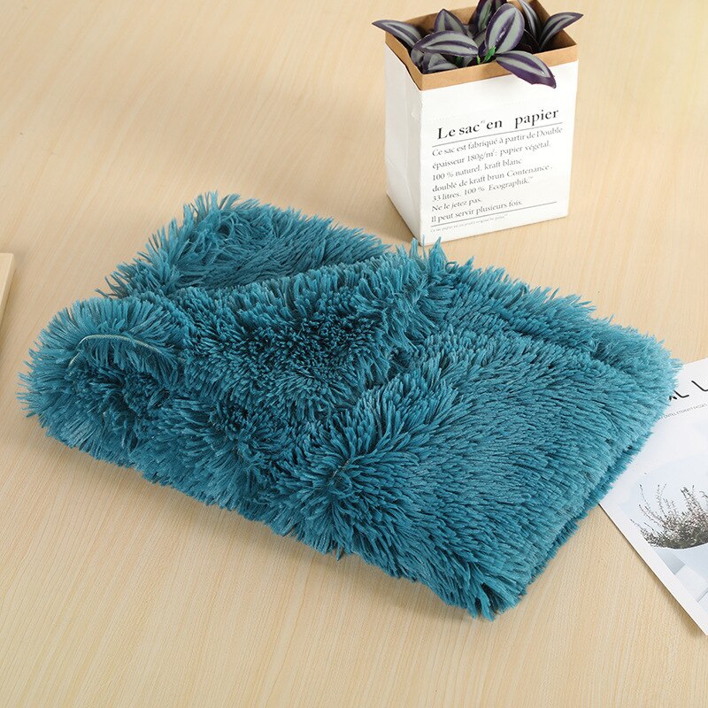 Plush Dog Blanket for Extra-Soft, Warm Pet Comfort