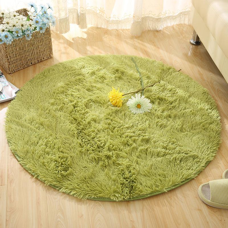 Round Faux Fur Rug for Soft, Cozy Bedroom Comfort